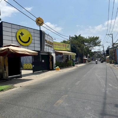 bán nhà mặt tiền kinh doanh ngay đại học ngân hàng thủ đức